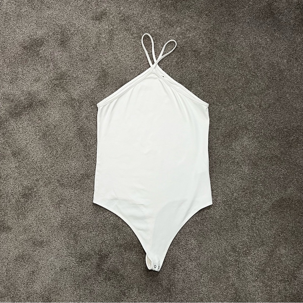 Abercrombie white women’s  halter bodysuit size medium